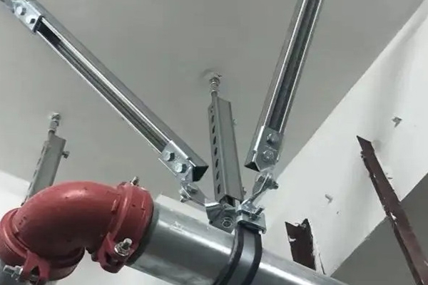 抗震支架是否可用其它支架替代？